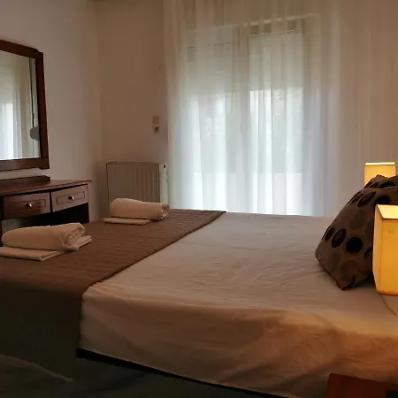 Alexandra Apartment Ierissos